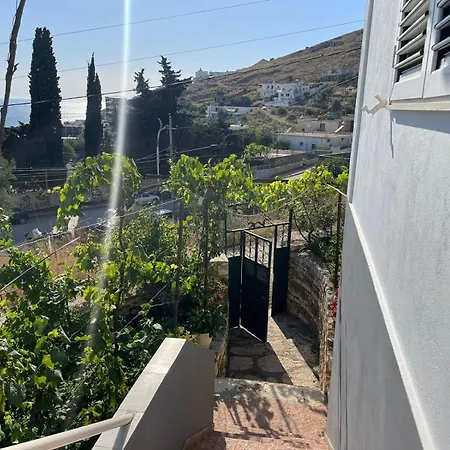 Oresti * Sarandë